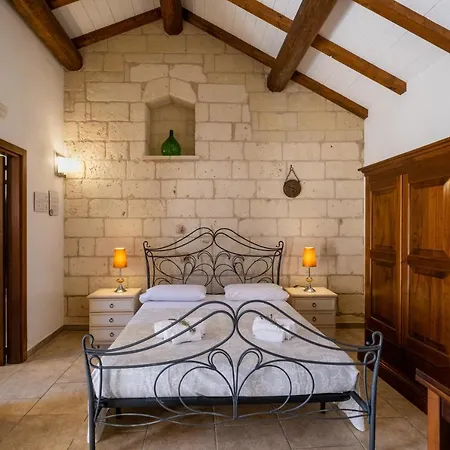 Agriturismo Masseria Costarella Resort *