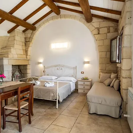 Agriturismo Masseria Costarella Resort *