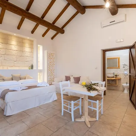 Resort Aloni Costarella Masseria