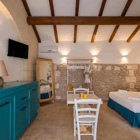Masseria Costarella Resort *