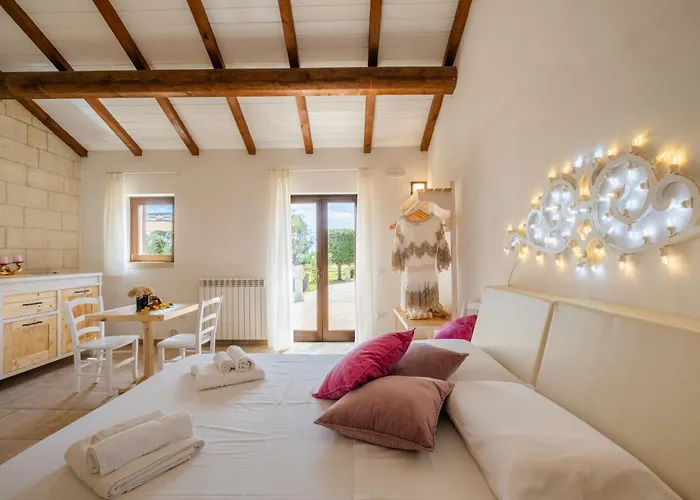 Agriturismo Aloni Costarella Masseria Resort Borgagne
